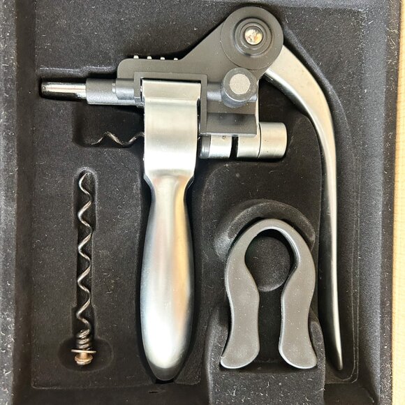 Lever Pull Corkscrew Wine Bottle Opener, Corkscrew - Picture 3 of 4